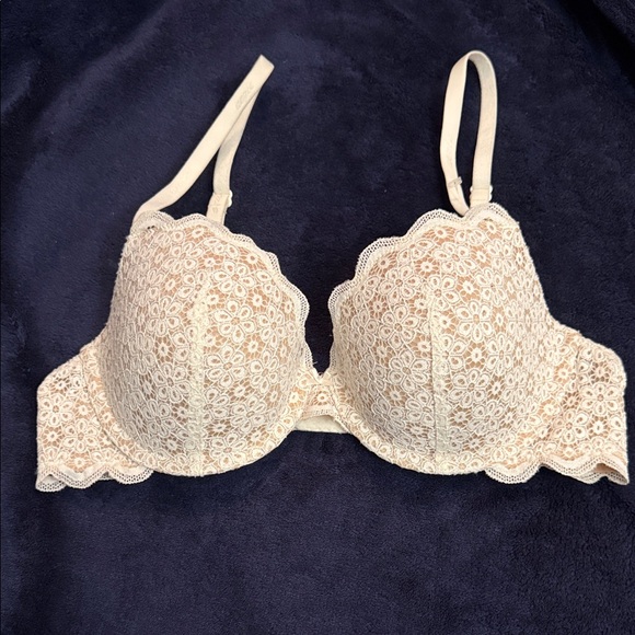 aerie Other - Aerie Cream Lace Bra